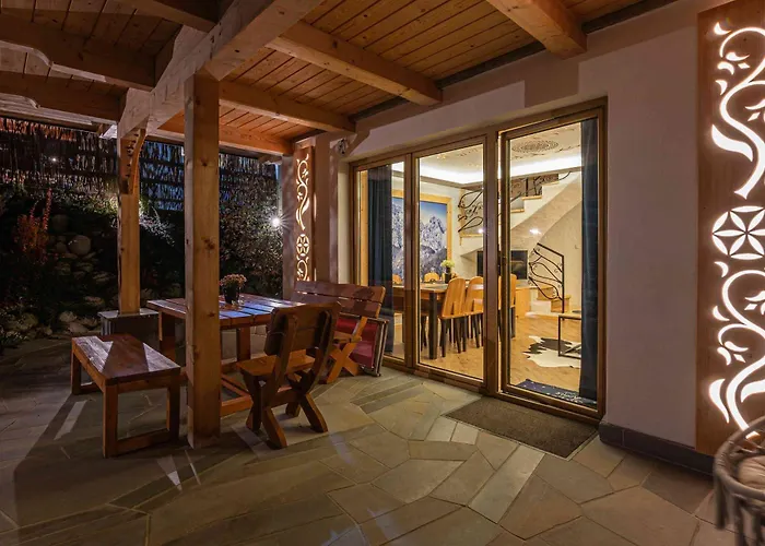 Pod Jaworem Z Balia * Витув